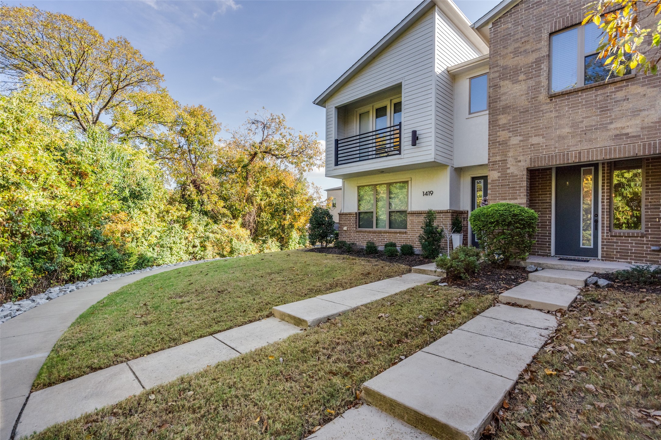 1423 Lamb Drive Plano TX 75075