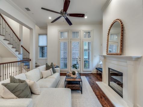 2114 Aylesport Drive Dallas TX 75201
