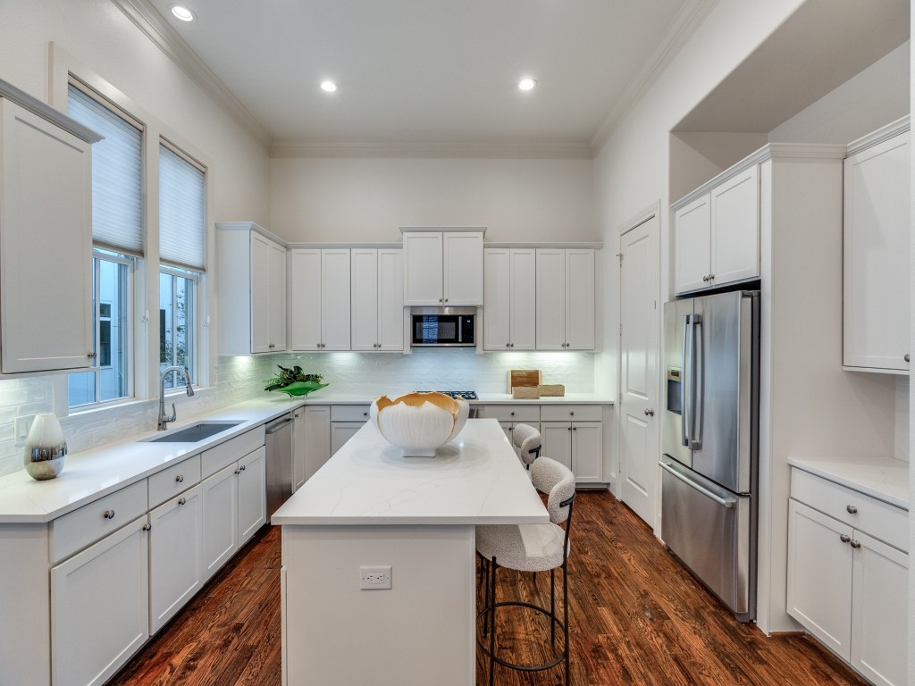 2114 Aylesport Drive Dallas TX 75201