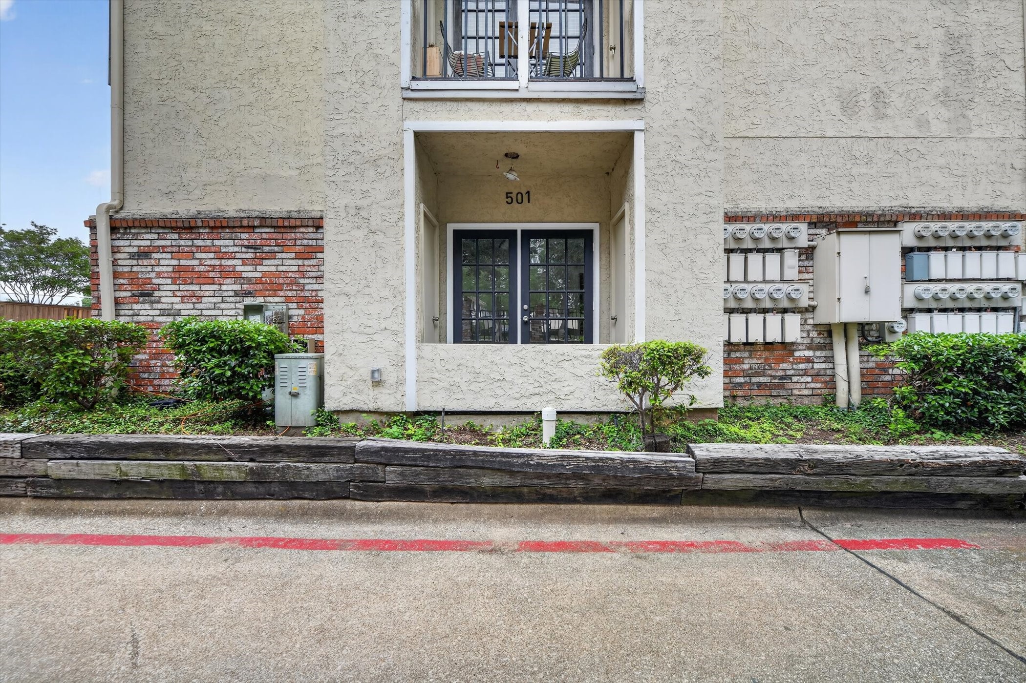 4800 W Lovers Lane Dallas TX 75209