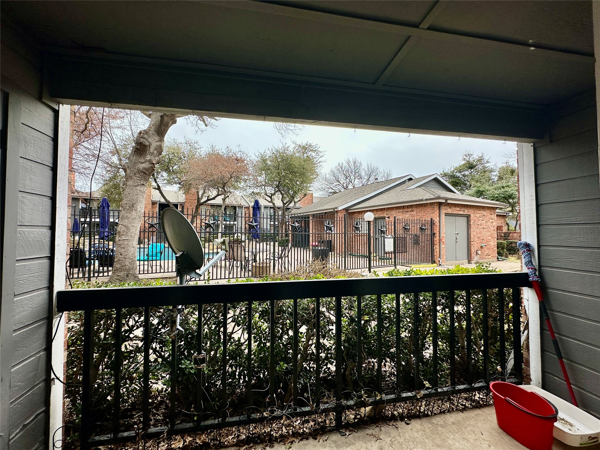 18333 Roehampton Drive Dallas TX 75252