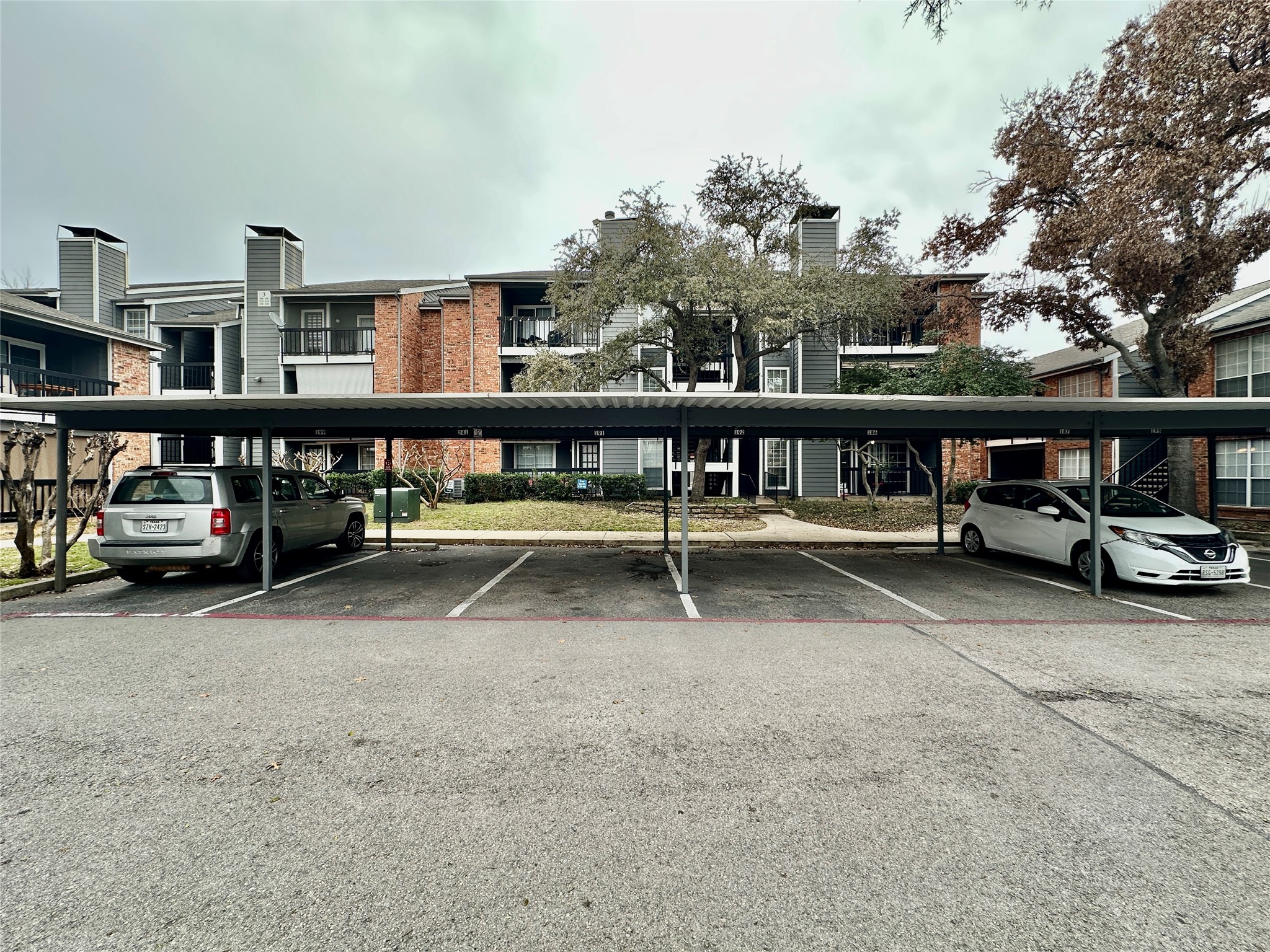 18333 Roehampton Drive Dallas TX 75252