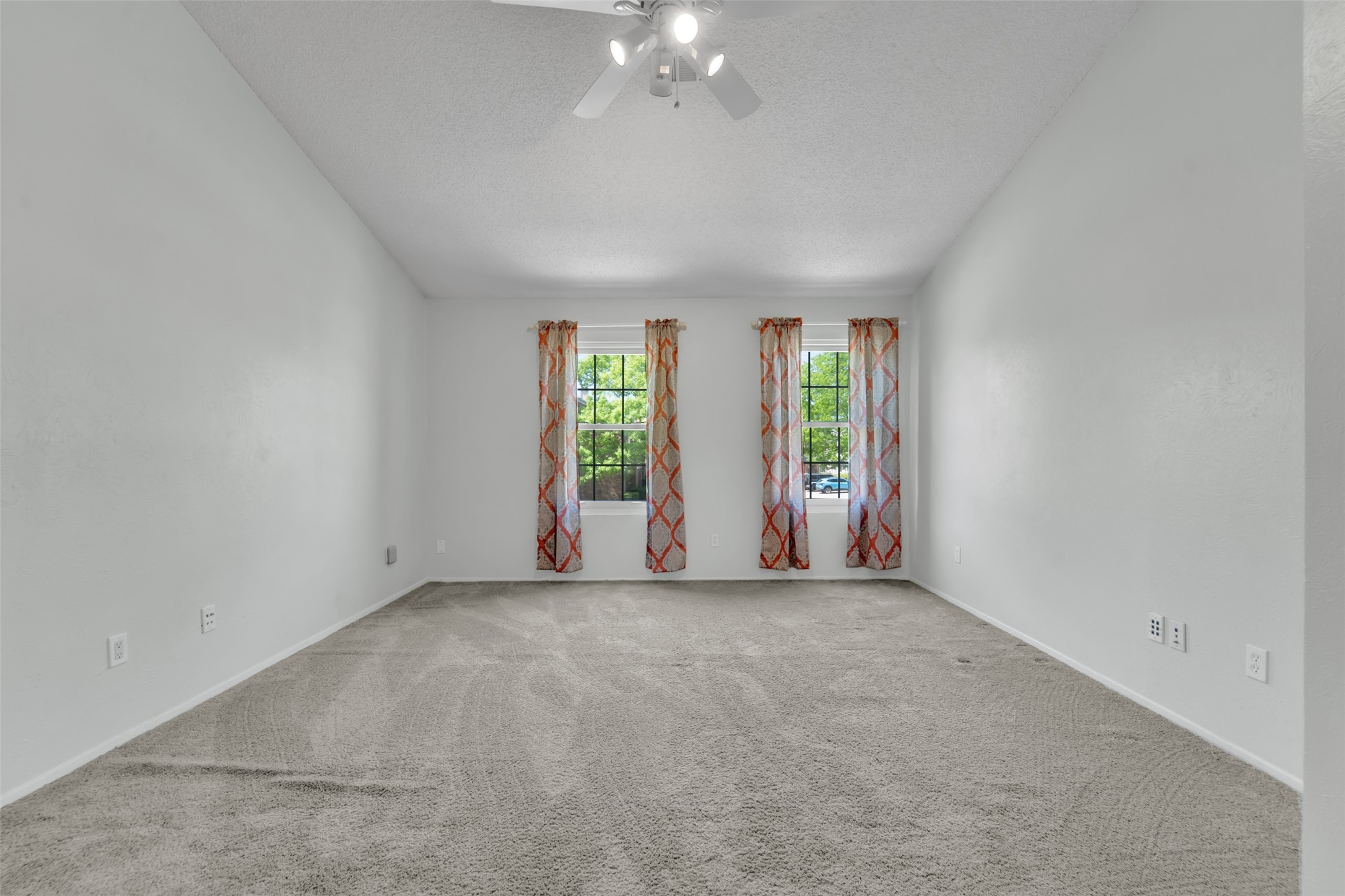 641 Carriagehouse Lane Garland TX 75040