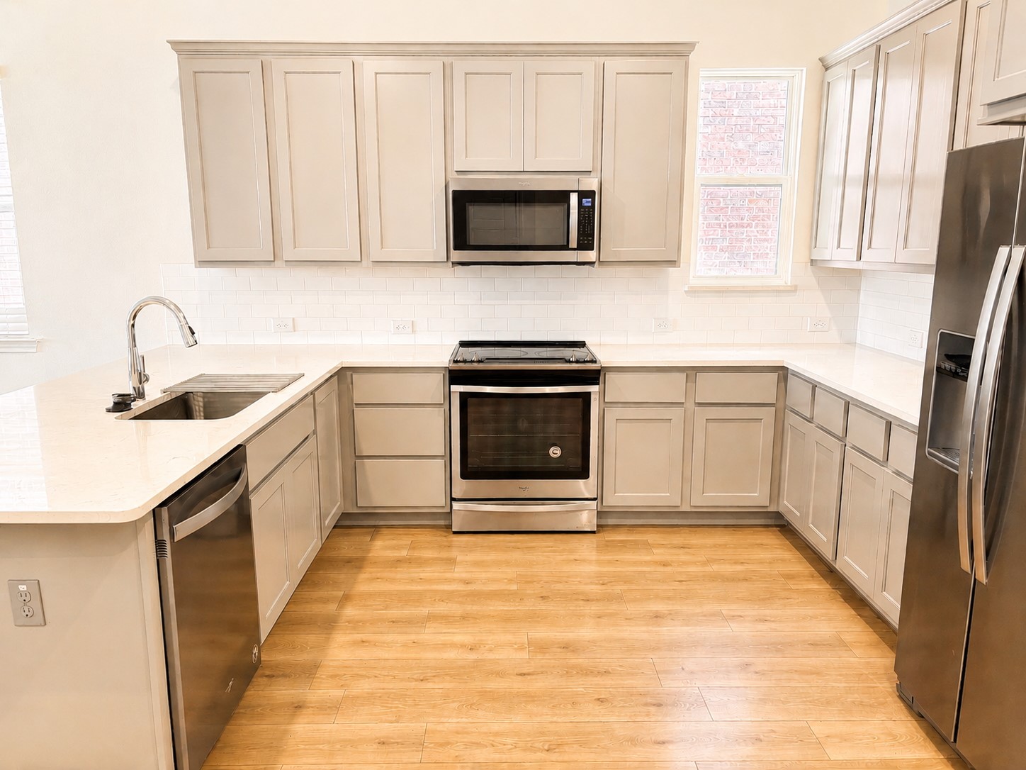 2825 Stanley Avenue Fort Worth TX 76110