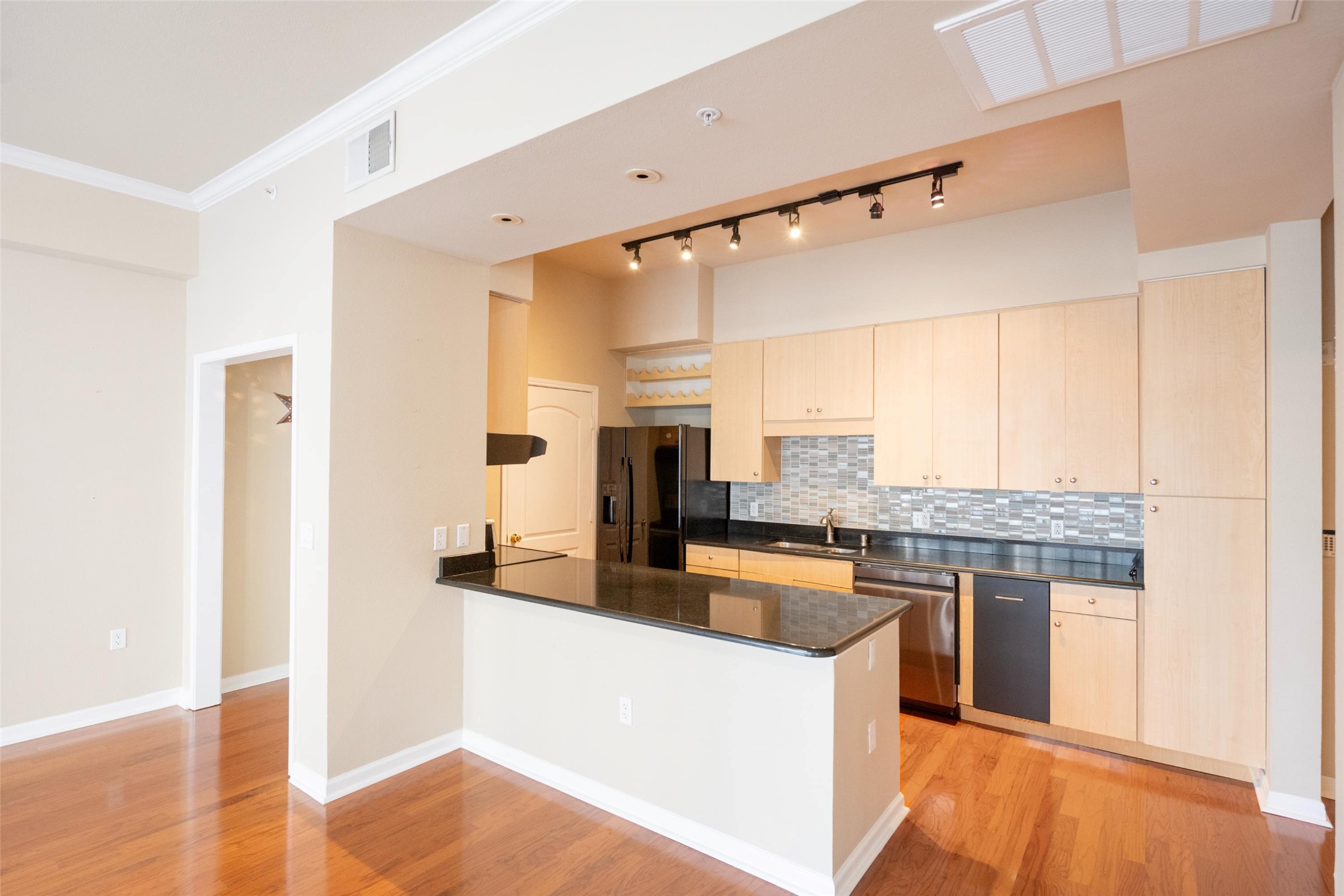 3225 Turtle Creek Boulevard Dallas TX 75219