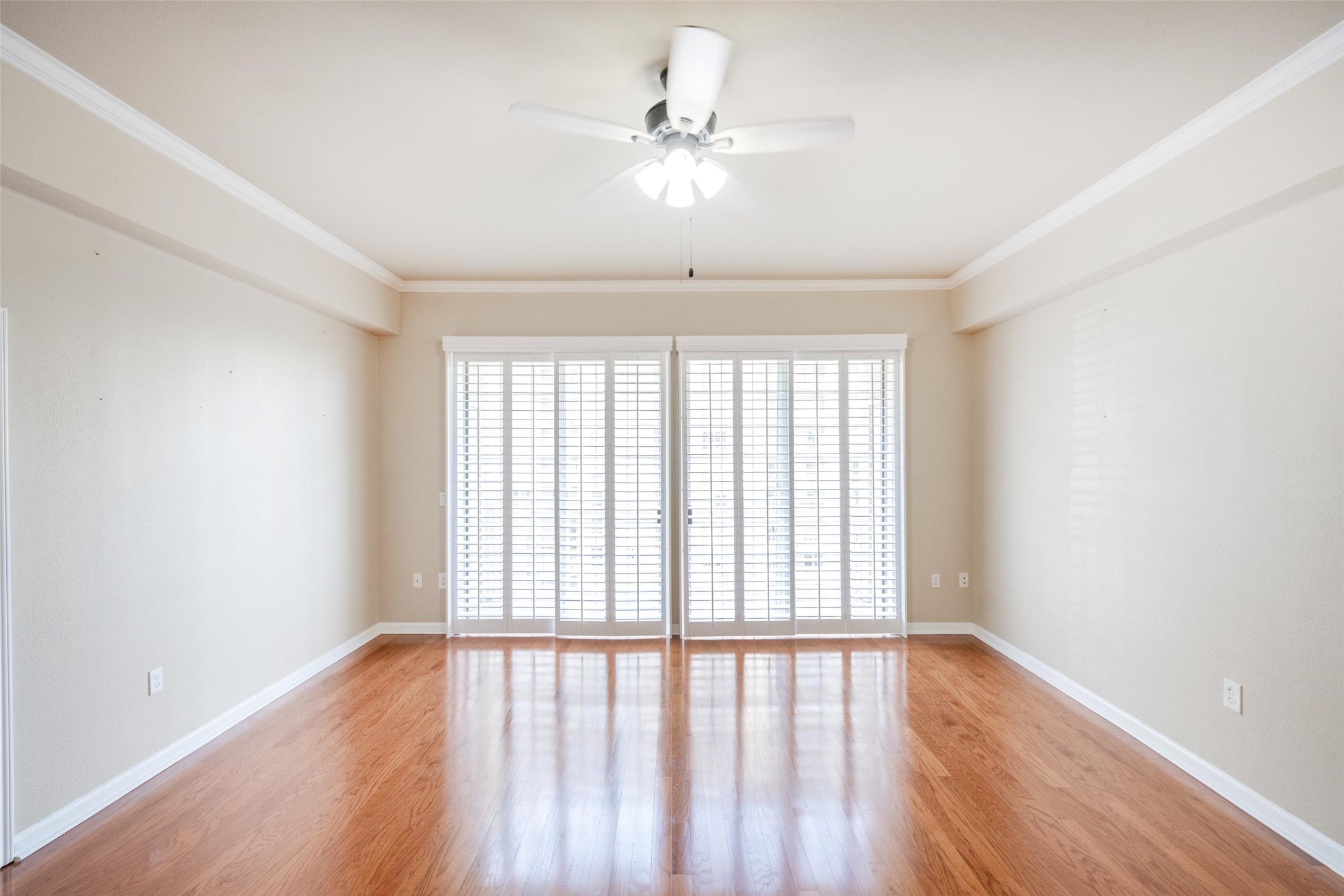 3225 Turtle Creek Boulevard Dallas TX 75219
