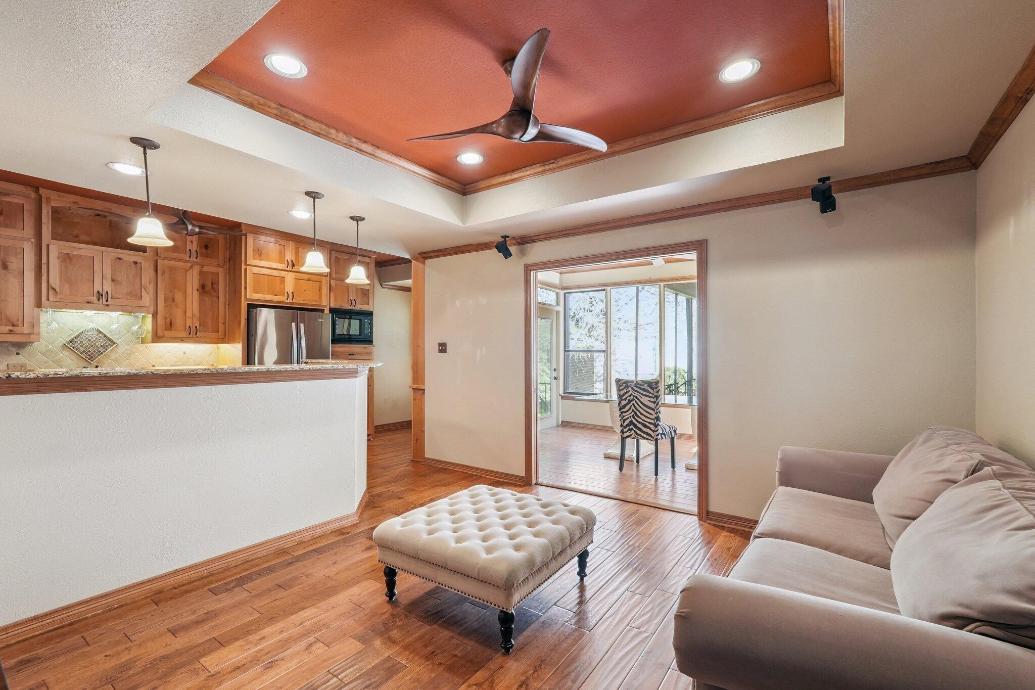 4312 Bellaire Drive S Fort Worth TX 76109