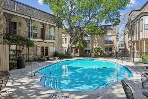 4312 Bellaire Drive S Fort Worth TX 76109