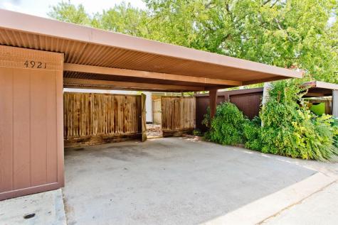 4921 Rollingwood Court Garland TX 75043