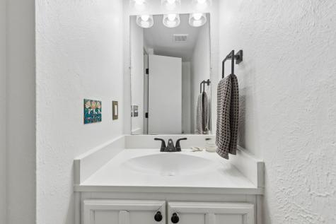 4921 Rollingwood Court Garland TX 75043
