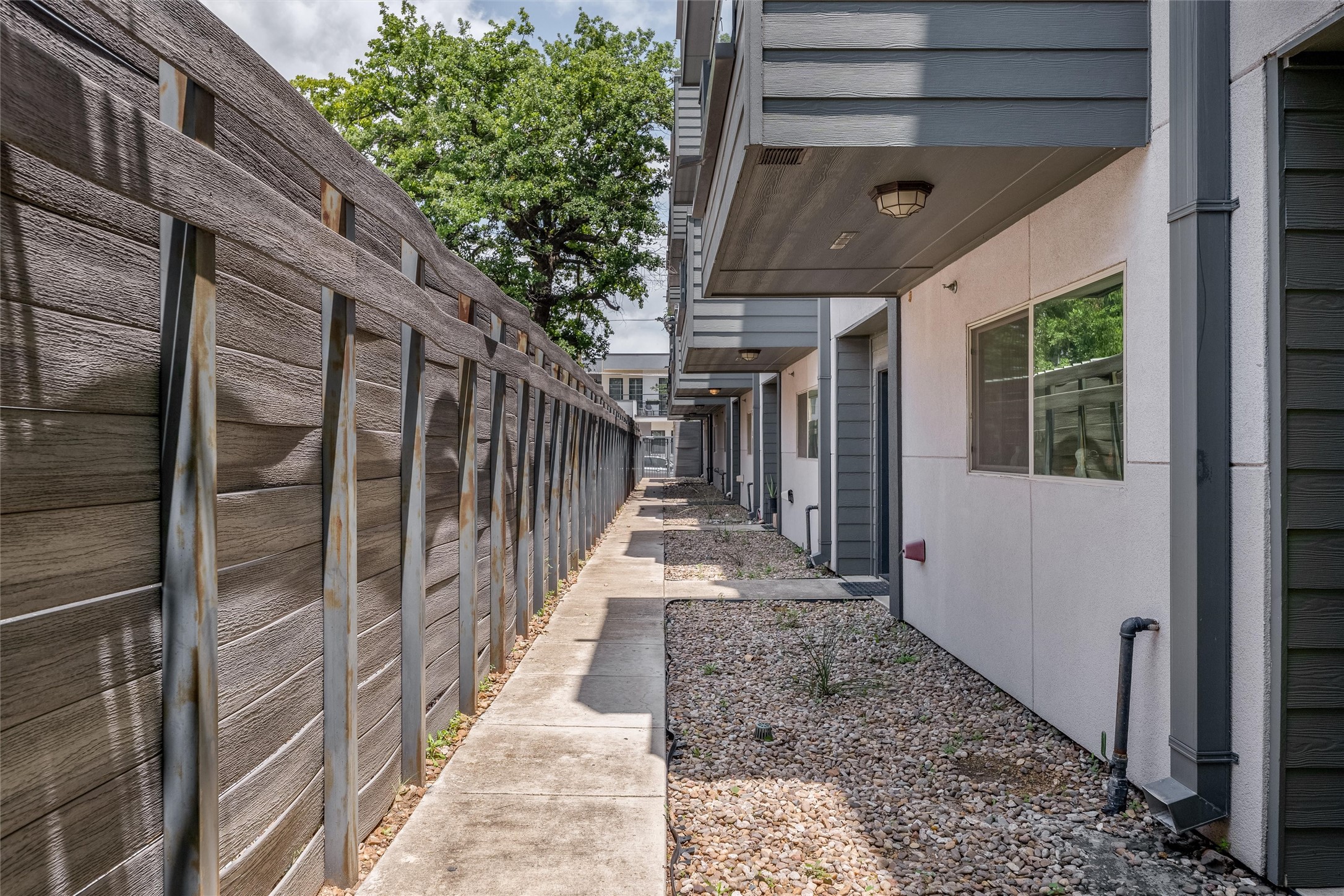 1815 Browder Street Dallas TX 75215