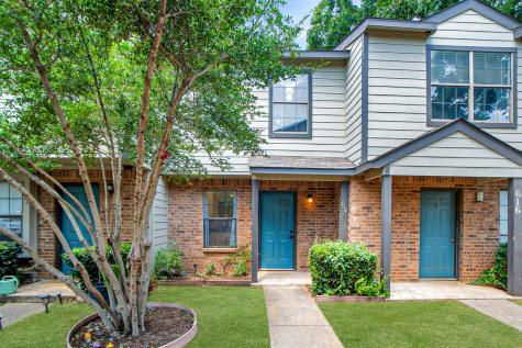 618 W Collins Street Denton TX 76201