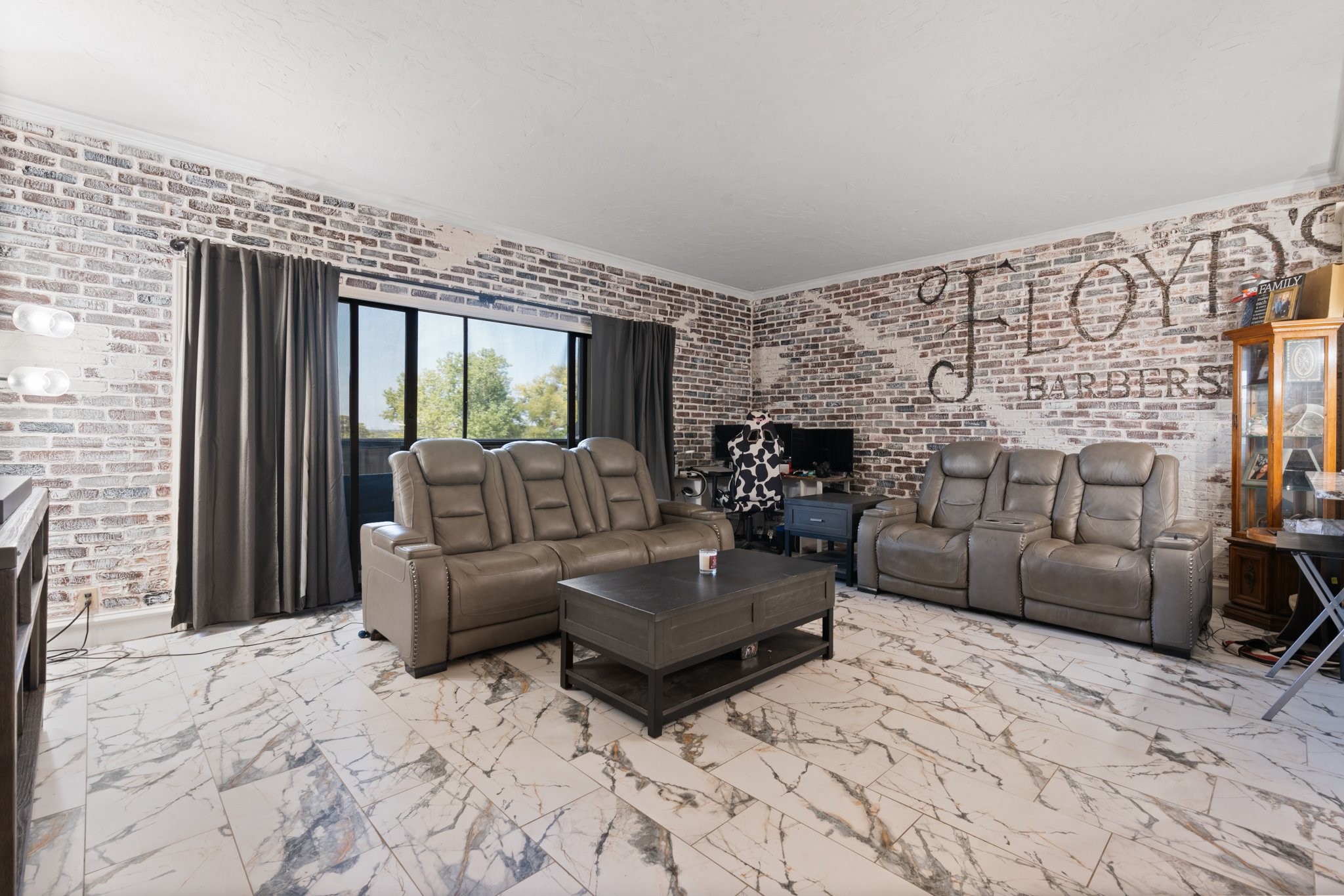 2100 Reflection Bay Drive Arlington TX 76013