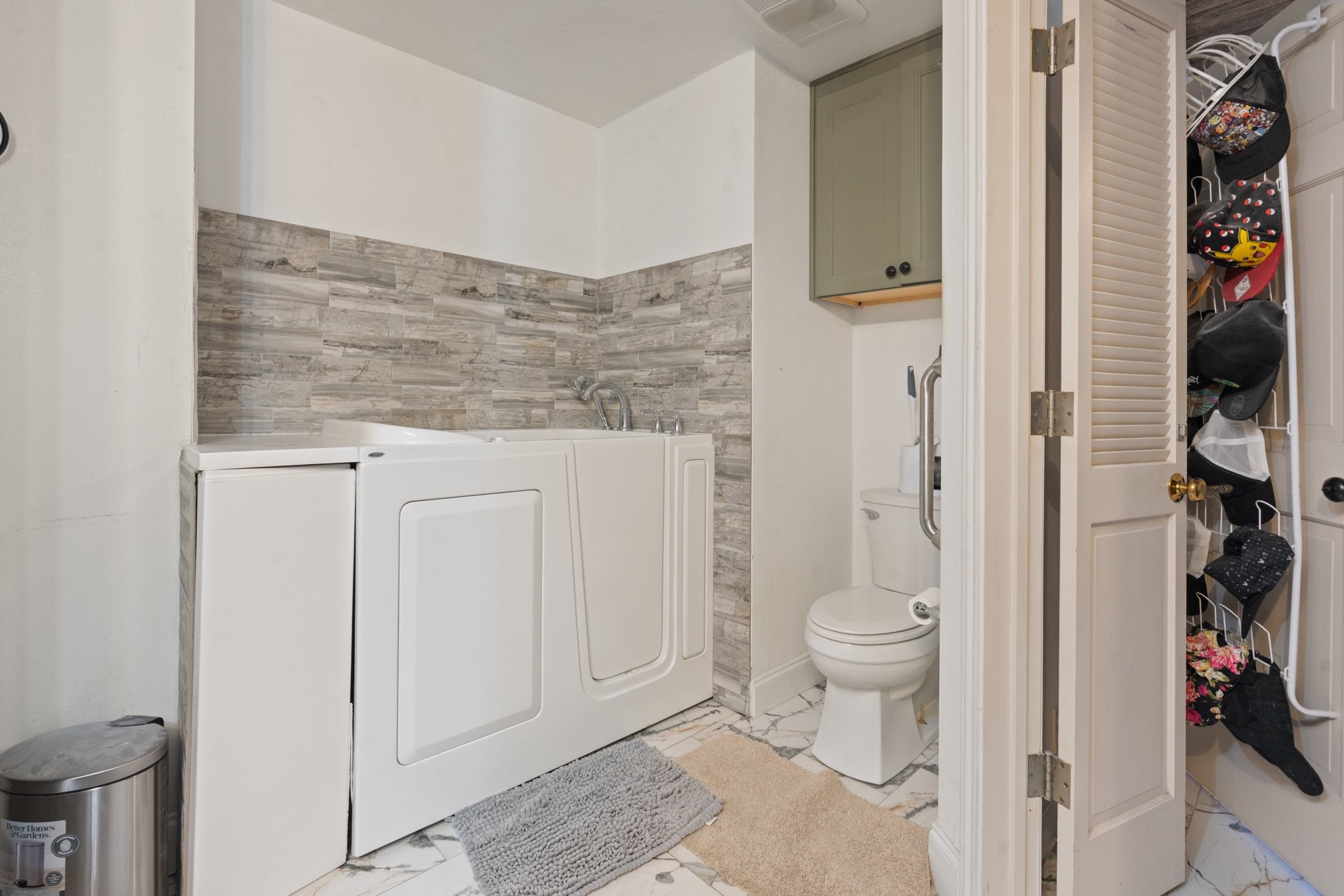 2100 Reflection Bay Drive Arlington TX 76013