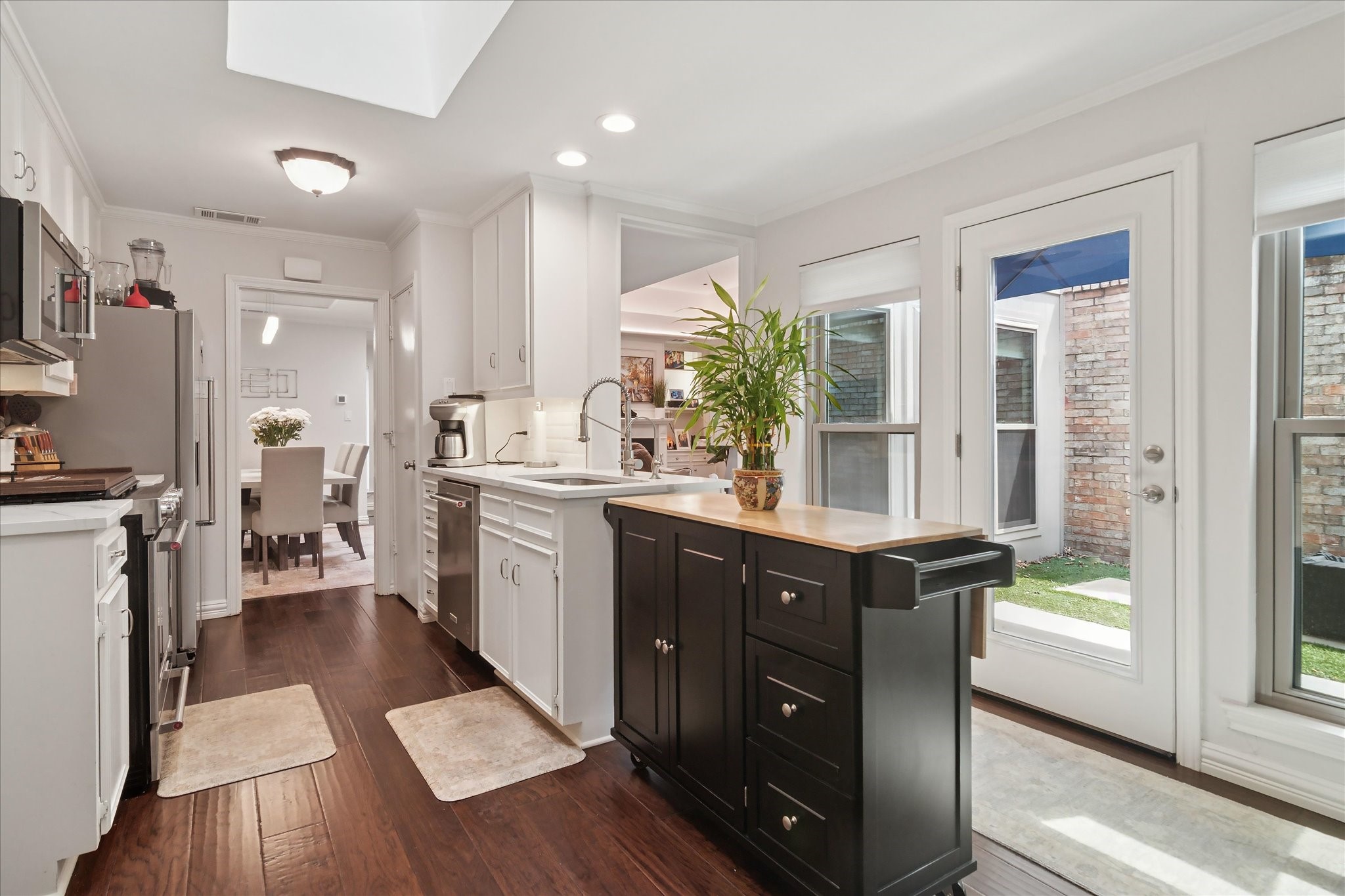 12531 Montego Plaza Dallas TX 75230