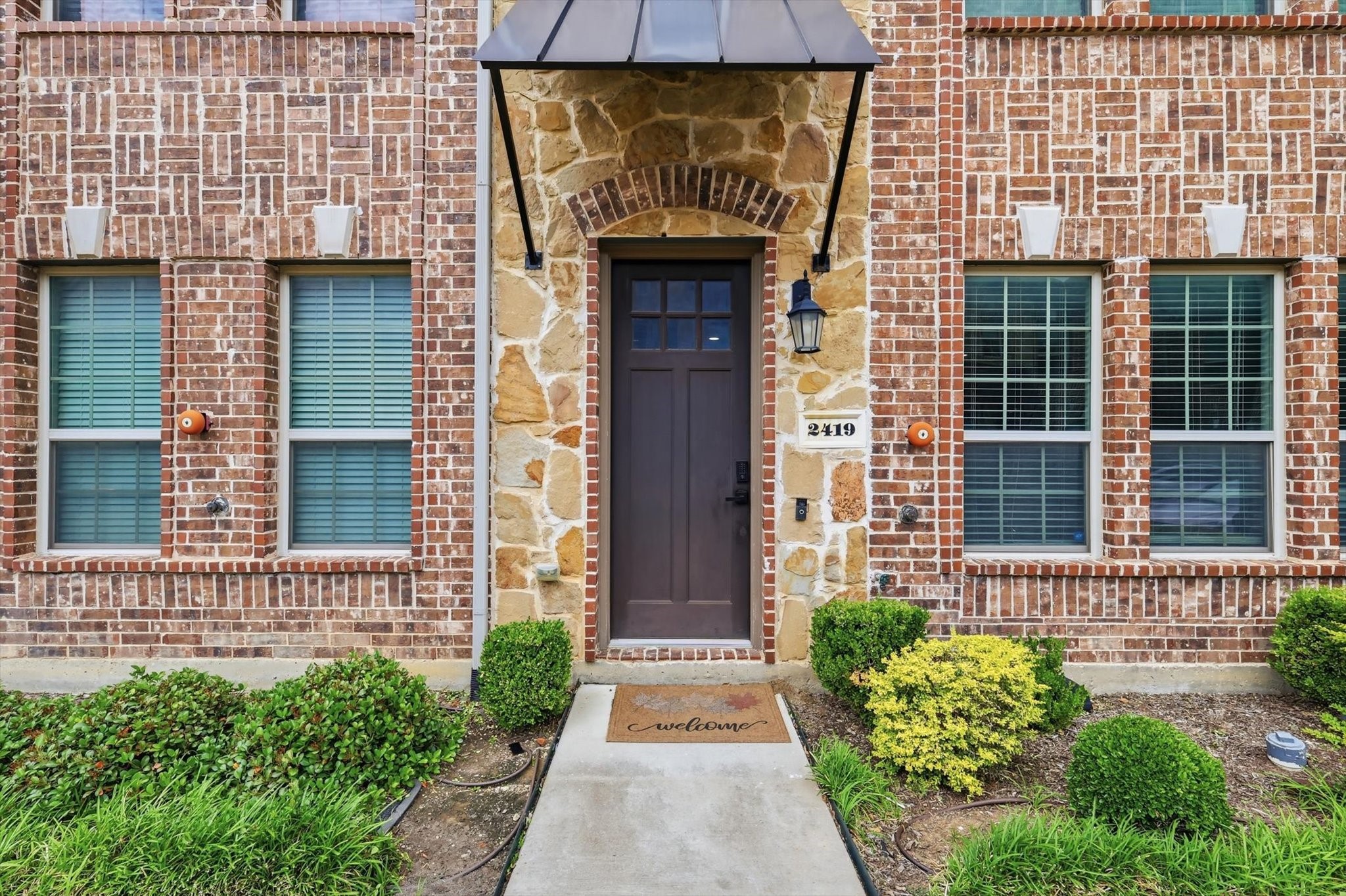 2419 Magalia Lane Lewisville TX 75056