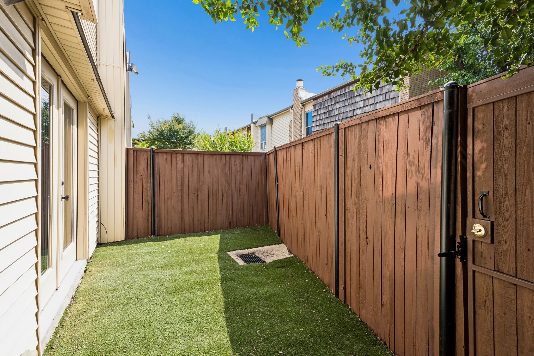 2702 Douglas Avenue Dallas TX 75219