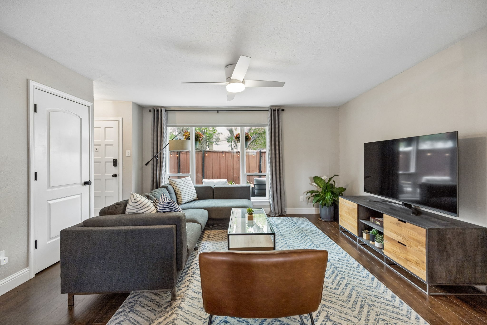 2702 Douglas Avenue Dallas TX 75219