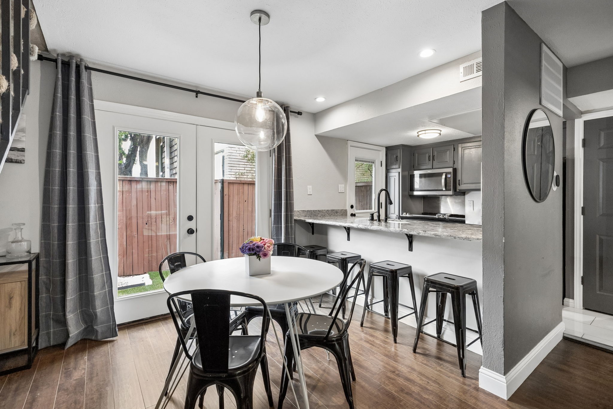2702 Douglas Avenue Dallas TX 75219