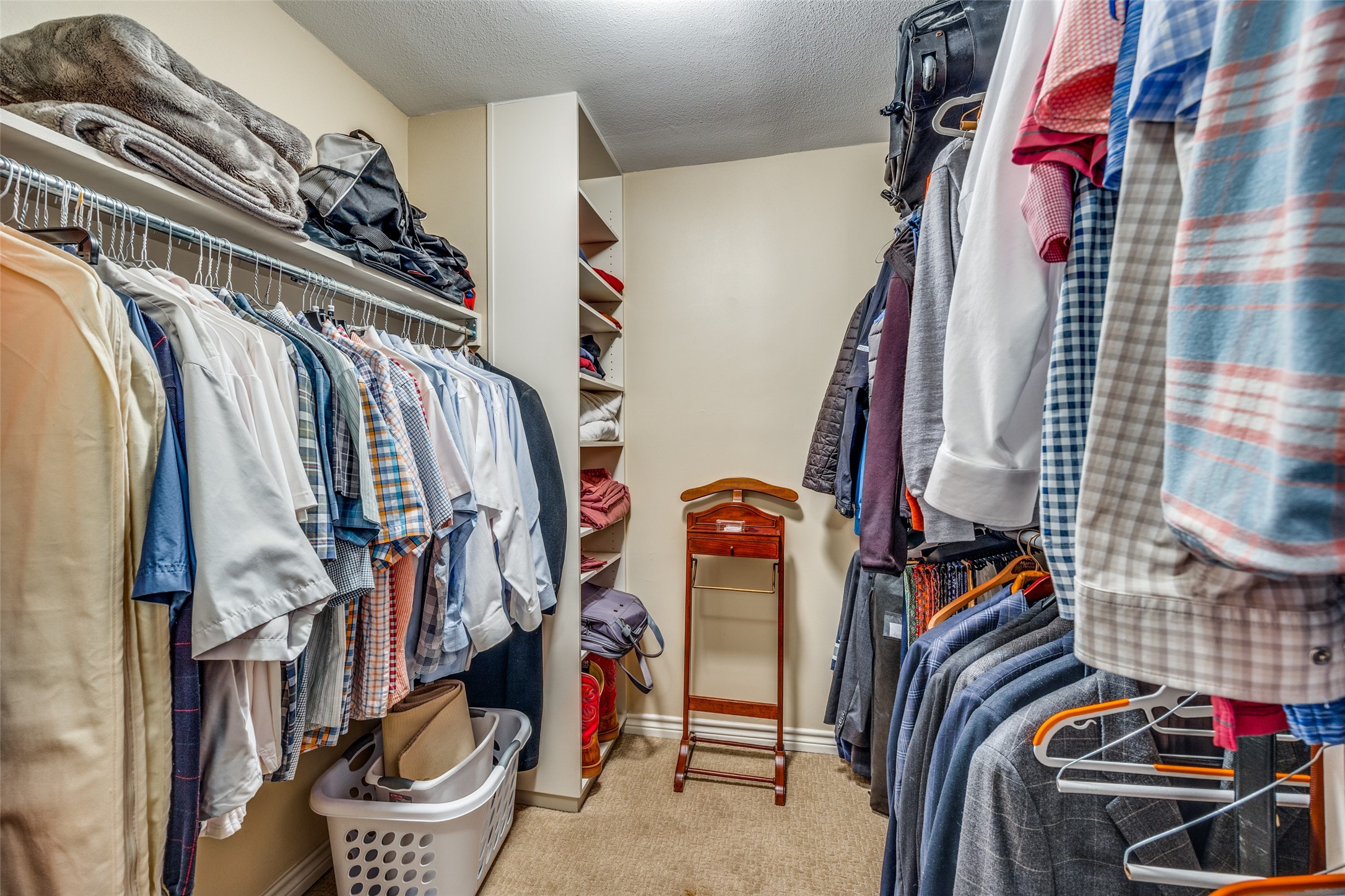 5909 Luther Lane Dallas TX 75225