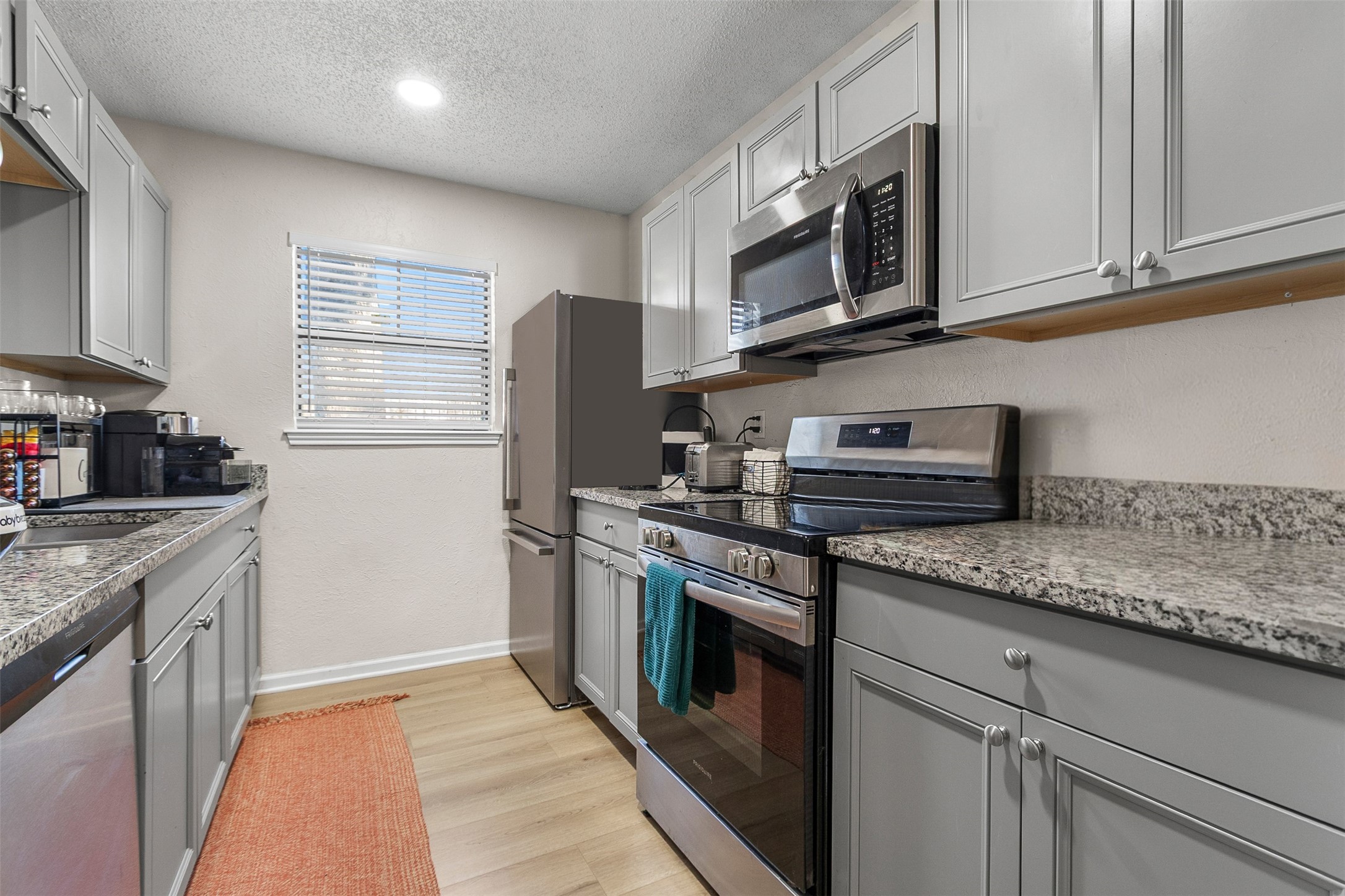 9254 Forest Lane Dallas TX 75243