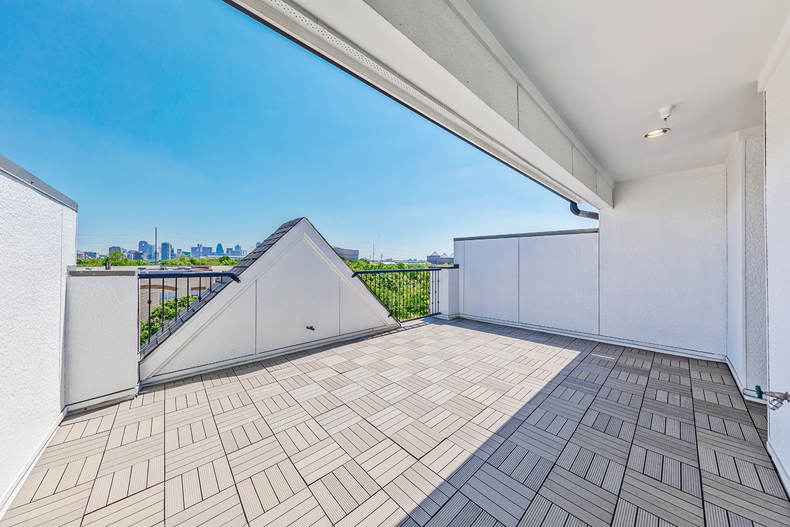 4611 Warwood Lane Dallas TX 75219