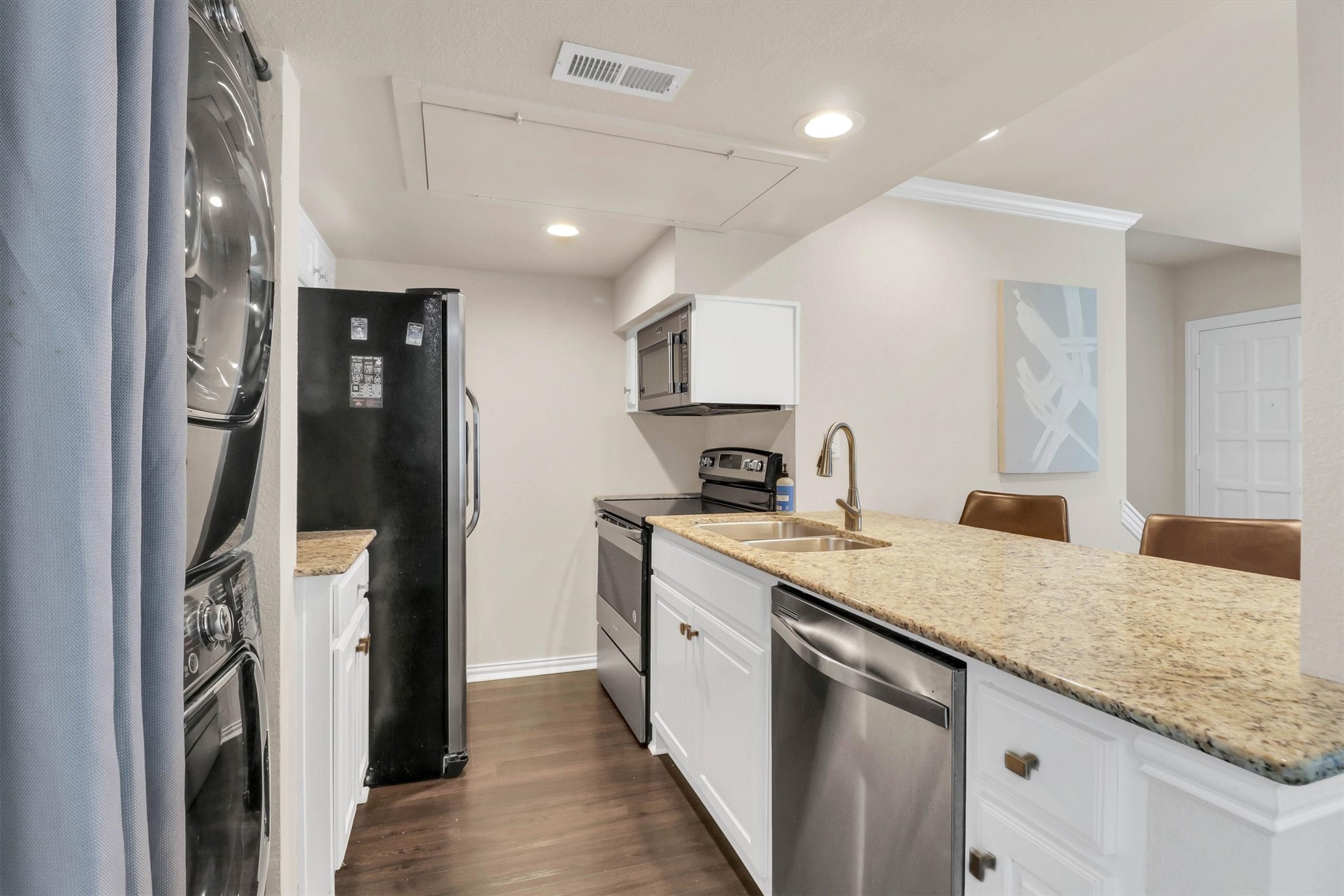2702 Douglas Avenue Dallas TX 75219