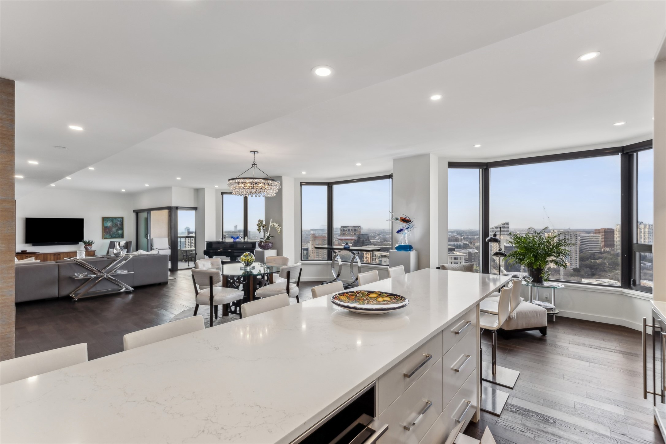 3030 Mckinney Avenue Dallas TX 75204