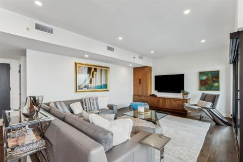 3030 Mckinney Avenue Dallas TX 75204