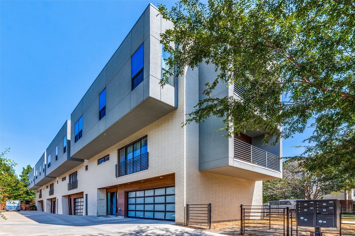 3362 Anchor Court Dallas TX 75219