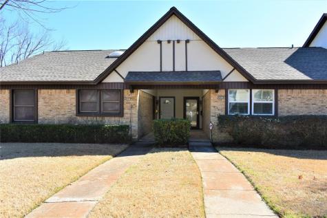 4829 Rollingwood Court Garland TX 75043