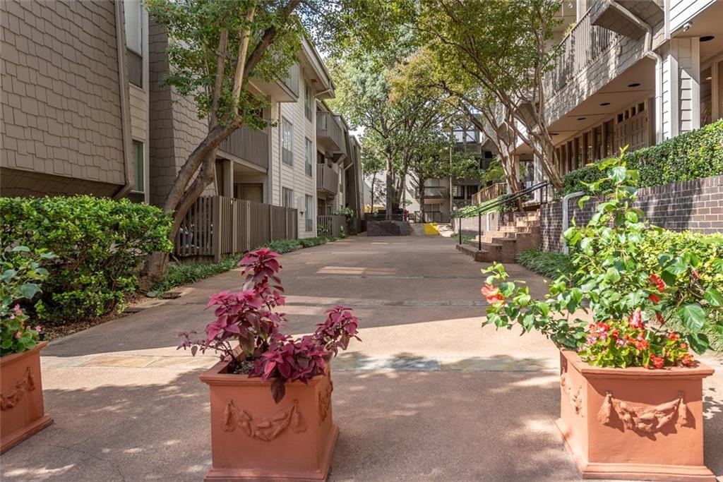 4859 Cedar Springs Road Dallas TX 75219