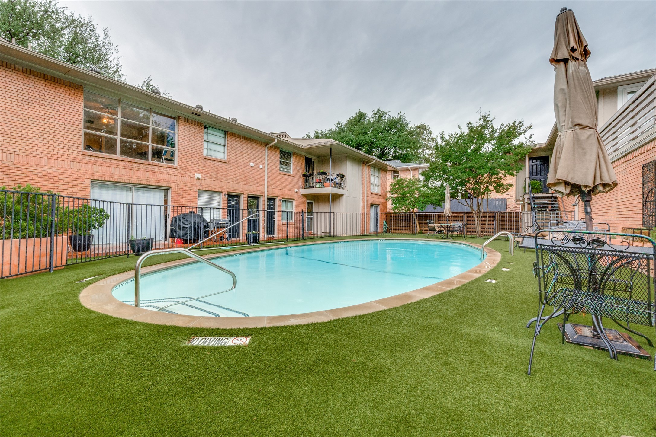 8639 Edgemere Road Dallas TX 75225