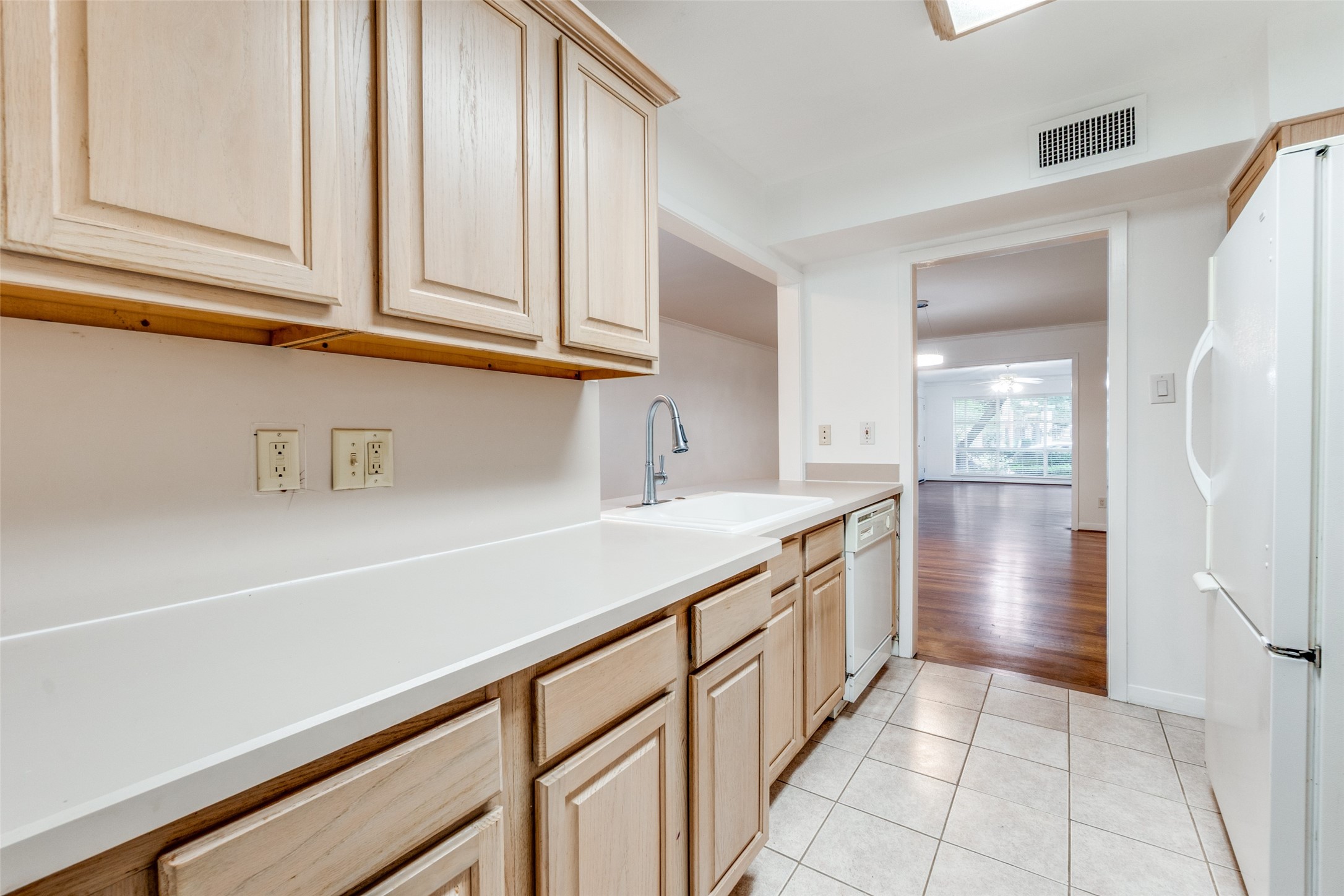 8639 Edgemere Road Dallas TX 75225