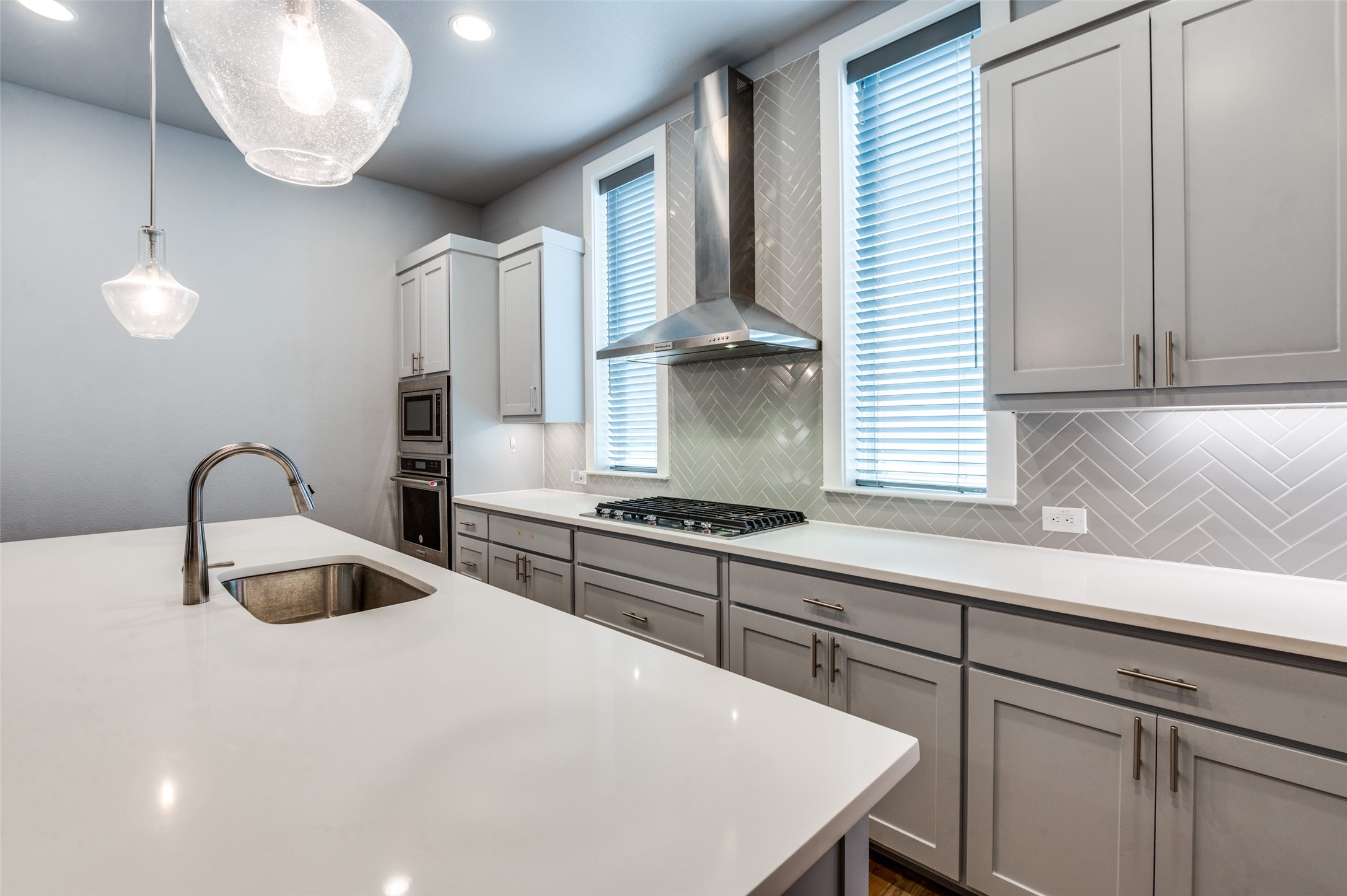 4776 Asher Place Dallas TX 75204
