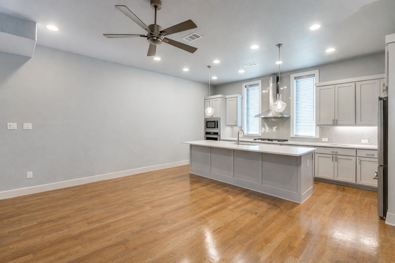 4776 Asher Place Dallas TX 75204