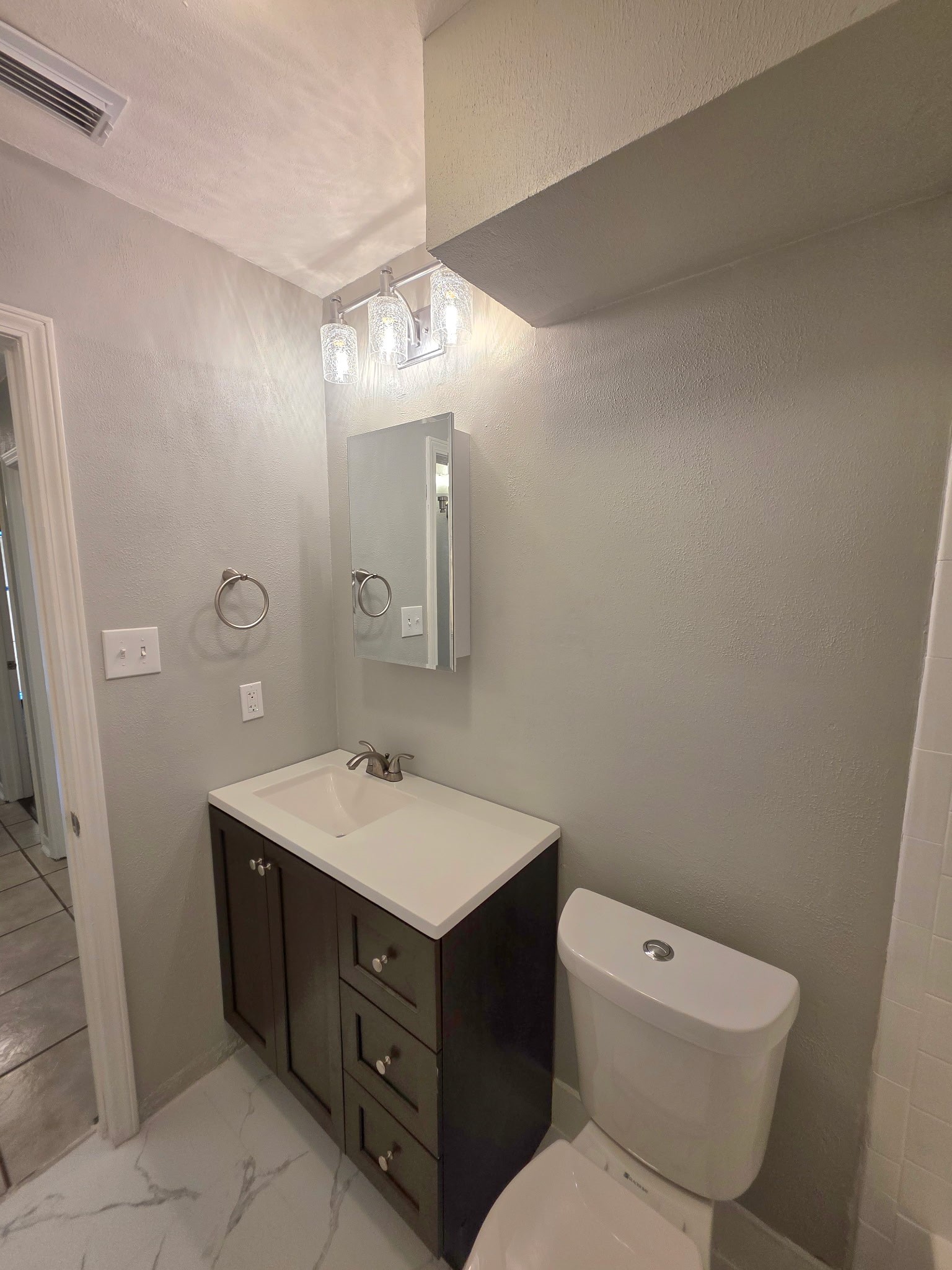 1308 Memory Lane Arlington TX 76011