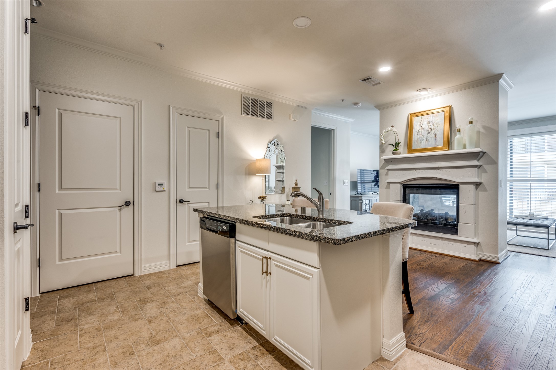 8616 Turtle Creek Boulevard Dallas TX 75225