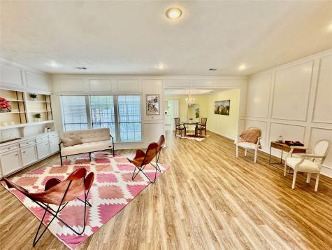 7074 Regalview Circle Dallas TX 75248