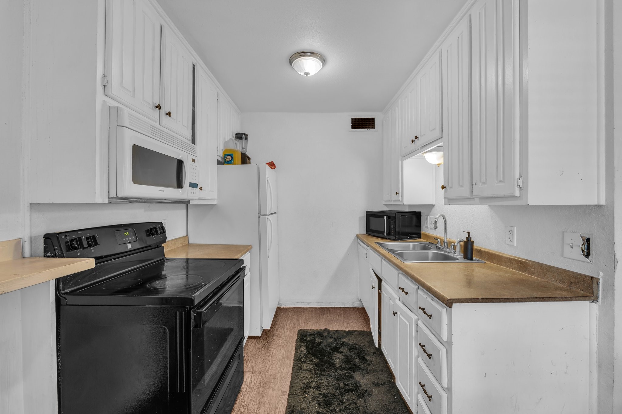 1421 S 12th Street Waco TX 76706