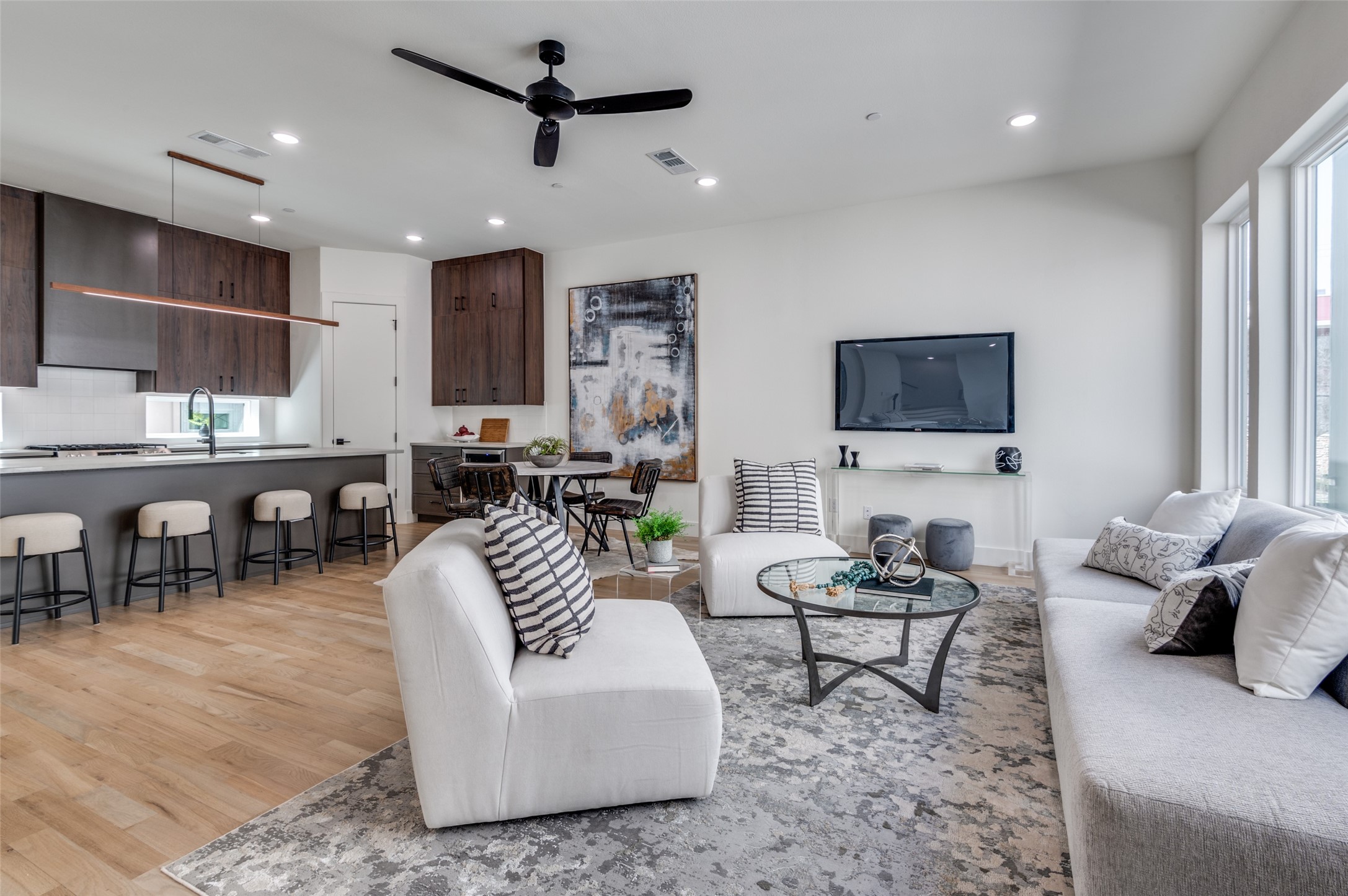 2908 Hawthorne Avenue Dallas TX 75219