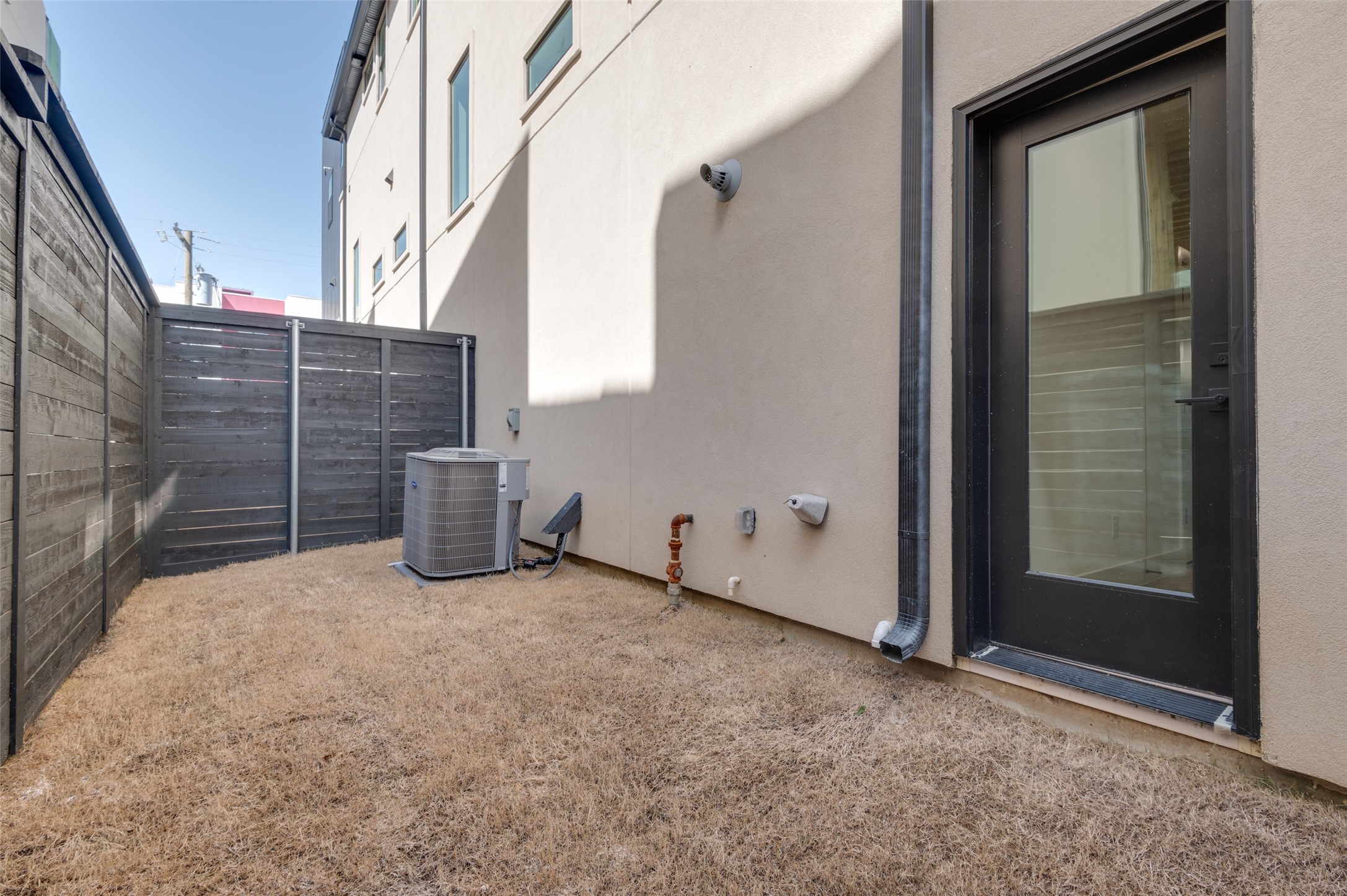 2908 Hawthorne Avenue Dallas TX 75219
