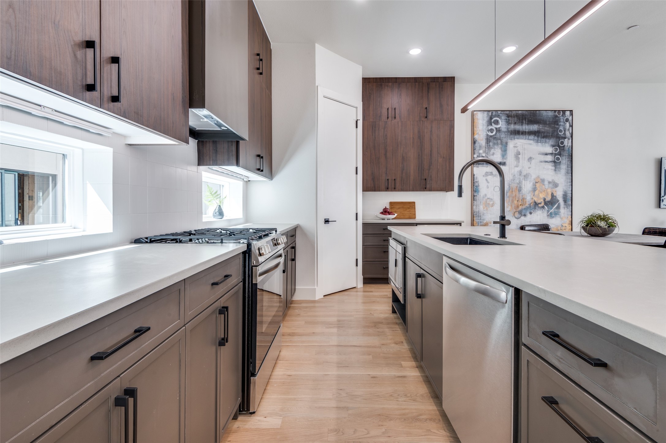 2908 Hawthorne Avenue Dallas TX 75219