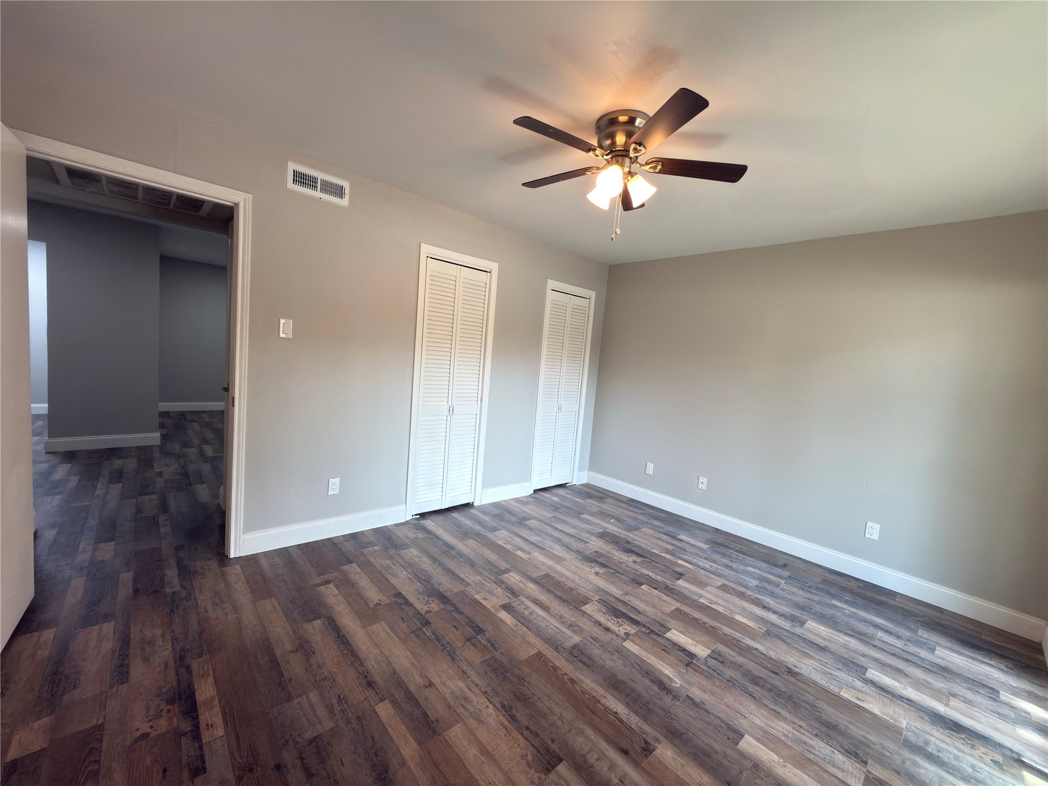 4020 Holland Avenue Dallas TX 75219