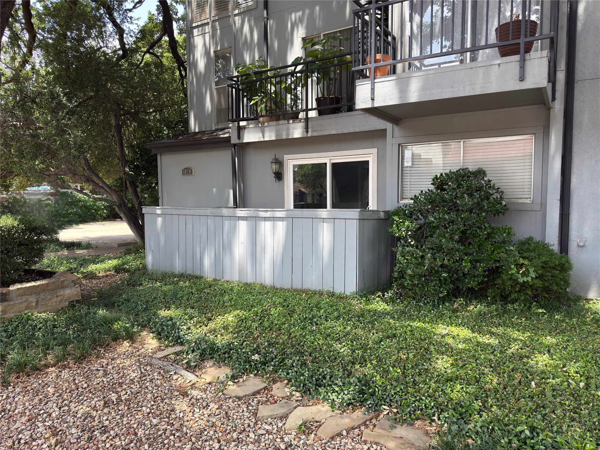 4020 Holland Avenue Dallas TX 75219