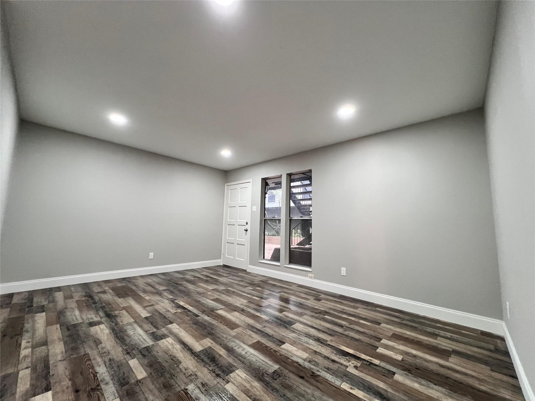 4020 Holland Avenue Dallas TX 75219