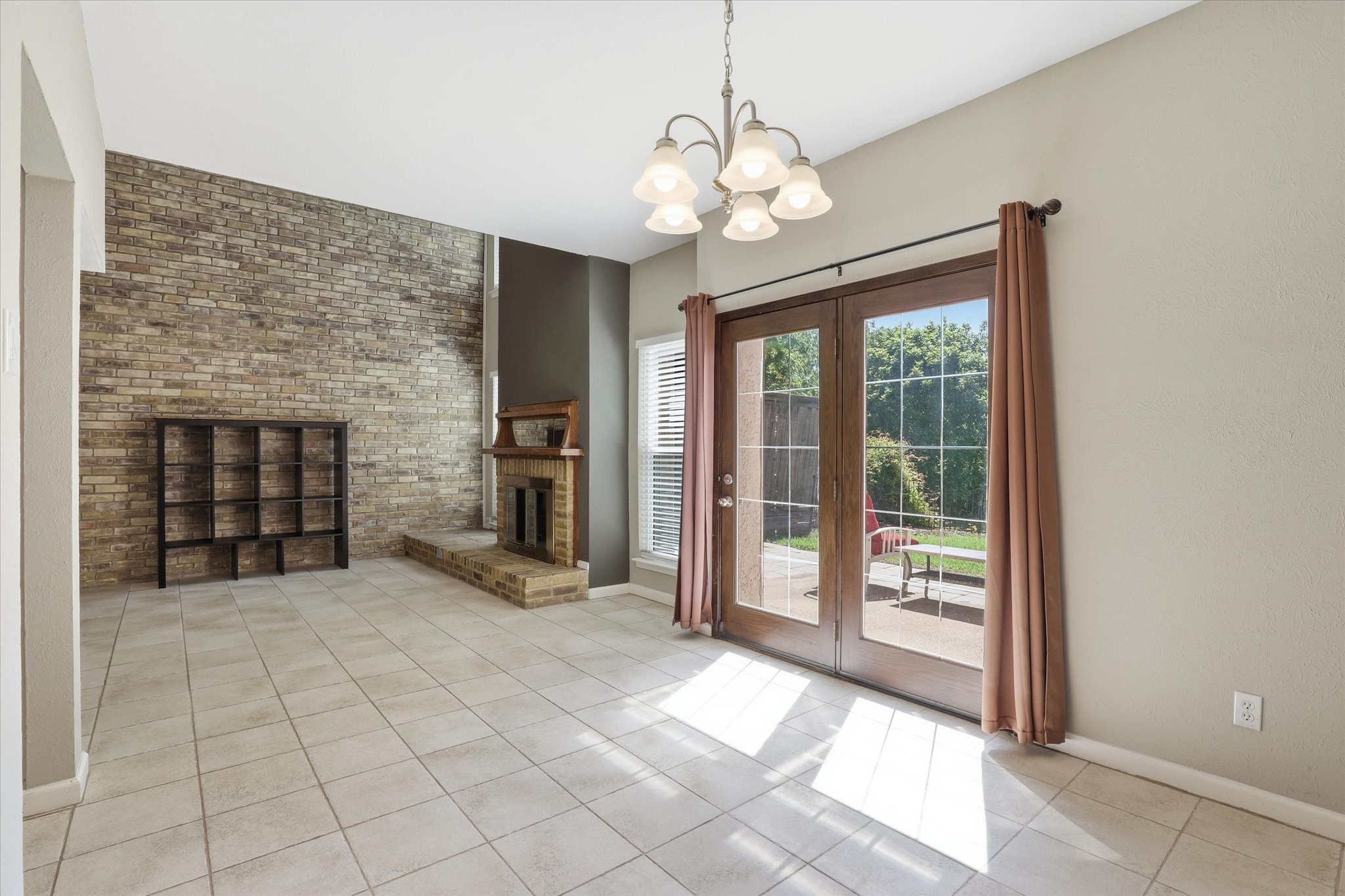 828 Pebble Beach Drive Garland TX 75043