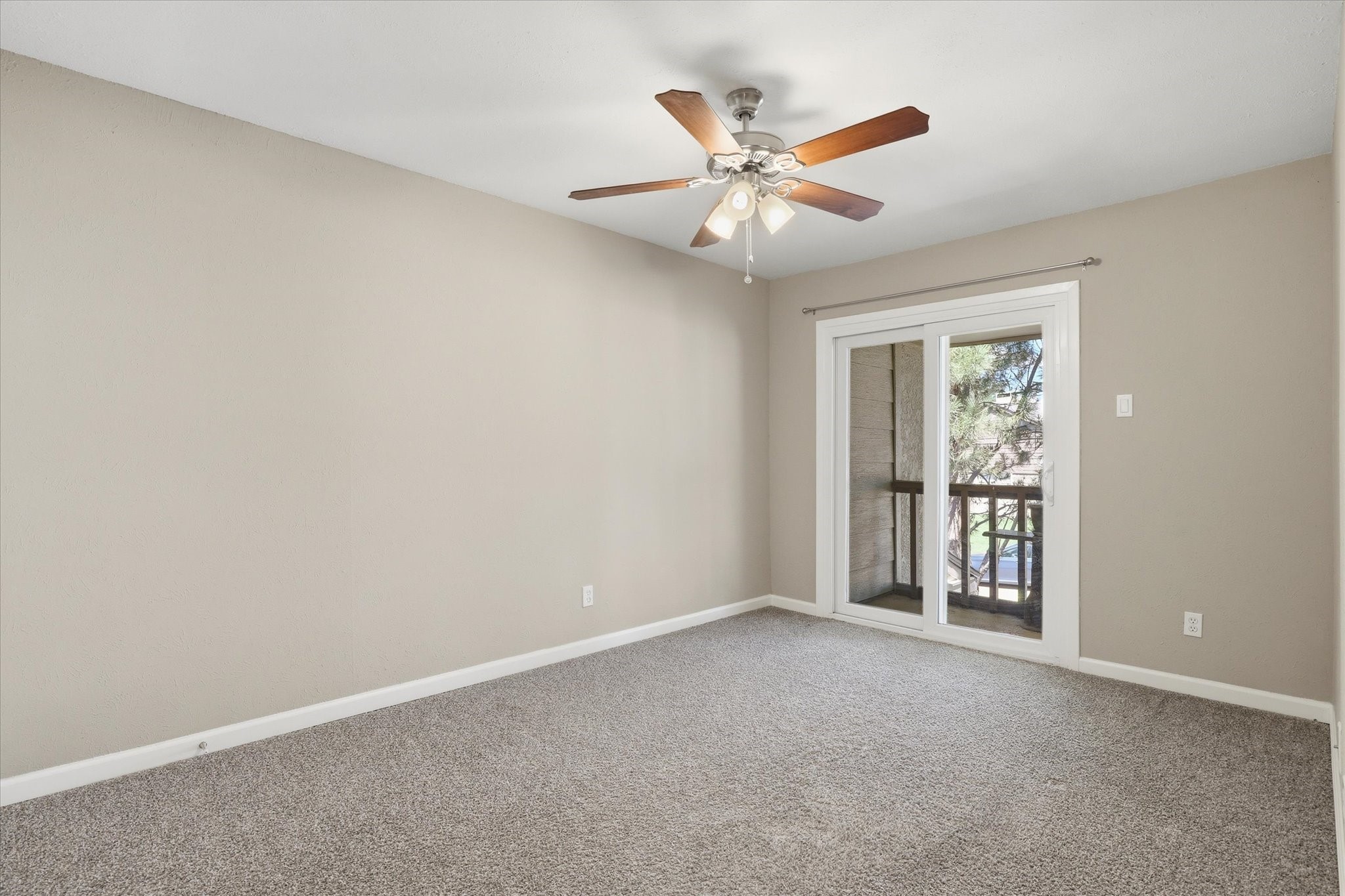 828 Pebble Beach Drive Garland TX 75043