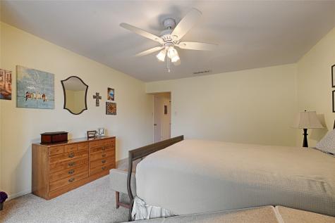 2954 Woodcroft Circle Carrollton TX 75006