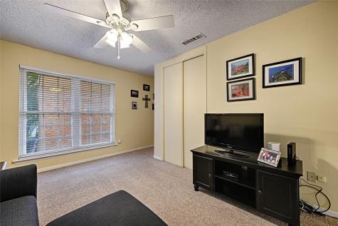 2954 Woodcroft Circle Carrollton TX 75006